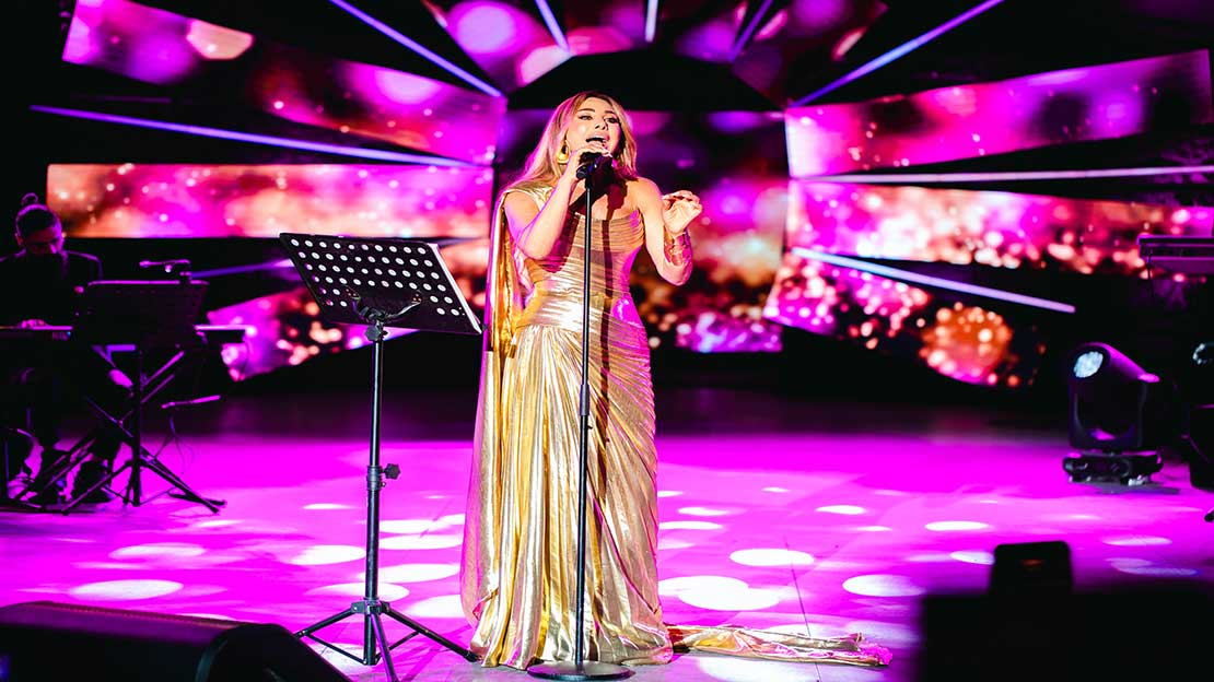 Najwa Karam Shines on Carthage’s Stage with Passion and Nostalgia
